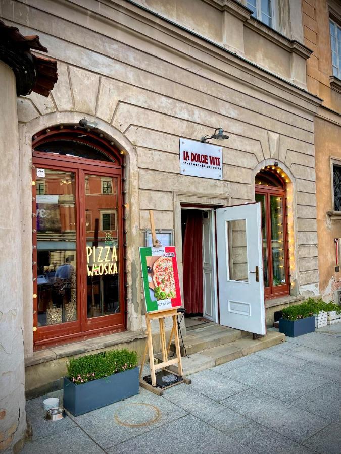 Old Town Best View Wifi 300 Mb/S Huge Screen Netflix Appletv Amazontv Warsaw Luaran gambar